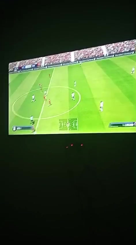 اكس بوكس للبيع بسعر 130 وبي مجال
عنوان ناصريه حي العسكري 
الرقم ***********
