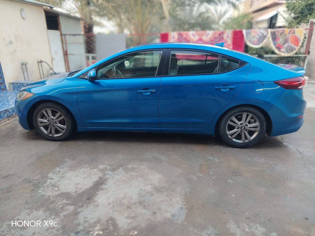 السلام عليكم
النترا موديل 2017 وارد امريكي حادثهه بنيد تبديل زائد دعاميه تكحيل السياره بدون صبغ بدون دواخل بدون ايرباك سياره ماشيه 130الف ك/م مكينه 2000 
فول مواصفات ما عده البصمه والفتحه 
ثلاث انظمه قياده ـ سبورت ـ ايكو ـ عادي 
تحكمات استيرن  
السعر 128وبيهه مجال بسيط 
العنوان بغداد ابو غريب 
اي استفسار الاتصال  ***********
                              ***********
