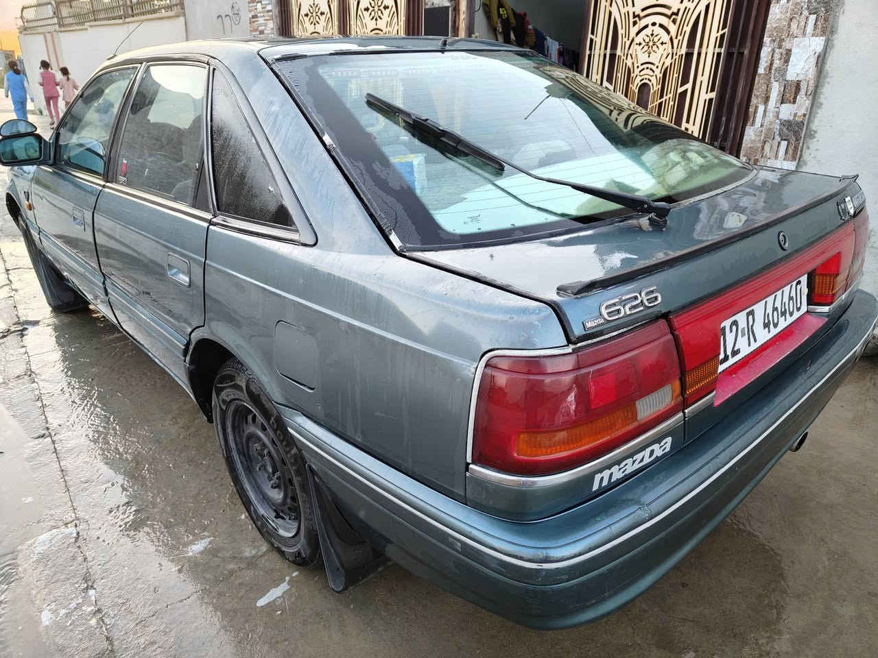 سلام عليكم
مازدا موديل 91 للبيع 
محرك 8 
طخم نضيف 
بيها طخه خفيفه بين  بلباب السايق والجاملغ الكدام 
وبونيد مرشوش جماليه فقط والبقي سليم 
السعر رايدها 37 وبيها مجال 
عنوان يارمجه الشرقيه 
رقم التلفون ***********
