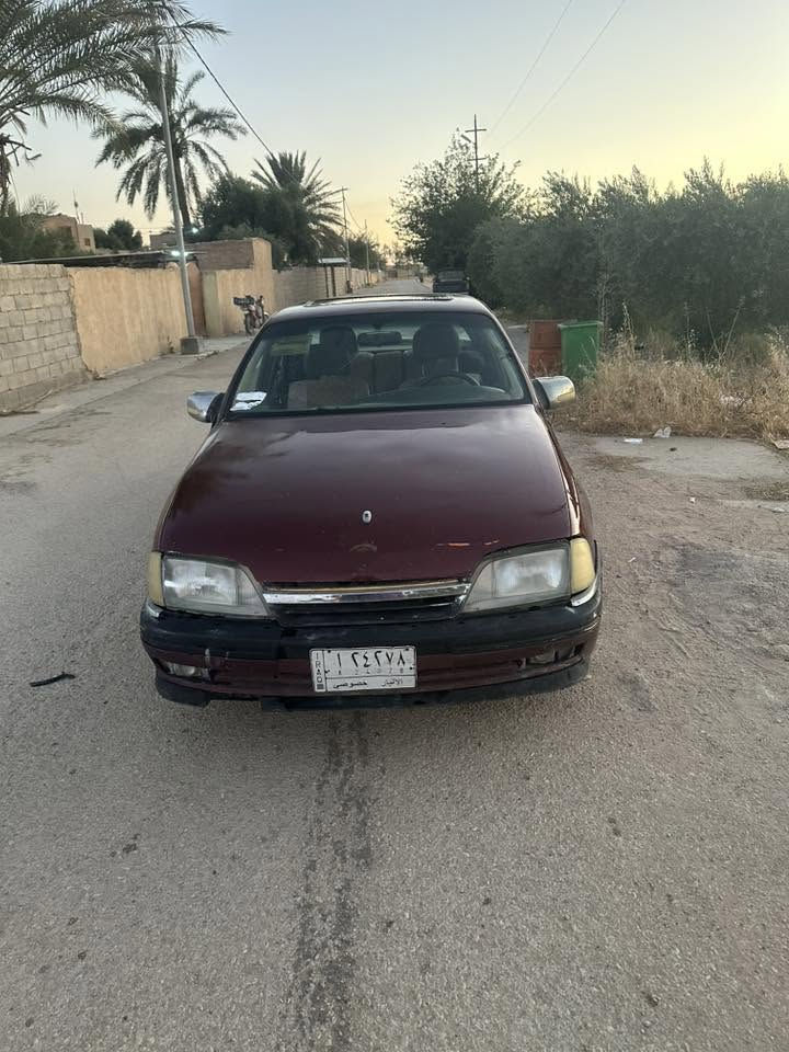 اوبل اوميكا للبيع موديل٩٠
محرك ٢٠٠٠نضيف كير عادي نضيف جاهزه بس يرادلها ترتيبات
 ***********واتساب
