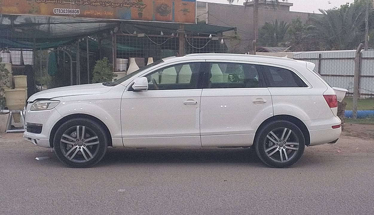 أودي Q7  للبيع فقط
رقم اربيل بأسمي الجديد انكليزي مديل 2007

اس لاين 
مكينه 3600 
قماره بنراما 3فتحات
كير 8نمره +سبورت
كشنات كهربائي 
7راكب 
داخل بيجي 
جام كهربائي 
تخم تاير دلوب 
حساسات 
ابواب ترحيب 
لايت عدسه زنون دينمكي +ترحيب
بلاجكتور لد ابيض 
اشاره بالمريي 
فول السياره 
تبريد شغال 
السياره جاهزه
سستم سماعات السياره بلادي
السياره متعوب عليه أدامه  كامله

وارد كندي حادثها فقط شبر بالباب الصدر طخة من كندا بس البنيد بي حالوب وهاي بالباب مال الصدر ممبين بالصوره موضح
سعرها 90 وبيها مجال شراي خابر وبيك خير وتدلل مكان السياره الديوانية 

***********
