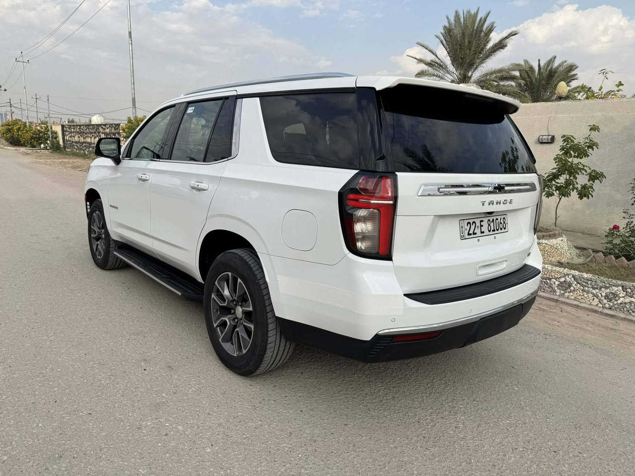 السلام عليكم من رخصة الادمن عندي شوفرليت تاهو موديل 21 فئة LT1 واحد على واحد مواصفات حادثها فقط شبر بالبنيد ونفسه مصلحه بدون ايرباك بدون دواخل خلاص السياره بانوراما كشن كهرباء جلد Vip  كشن خزن ميموري داتشو كبير حساس امامي خلفي رادار جانبي خلفي امامي توقف ذاتي سياقة ذاتيه نقطه عمياء مري كهرباء + قلابة شاحن لاسلكي ثلاجة 5كامرات محيطيه  كشنات حار بارد وبعد بيها  هواي مواصفات رقم اربيل انكليزي تحويل وكاله حاظر محرك 5300 المرغوب ممفتوح بشرط رايدها 395 مكان السياره بالحله رقمي
اخوان اقره المنشور زين واتصل والي ميعجبه السعر او السياره يعبرها بكلام طيب وآسف على الاطاله
***********
***********
