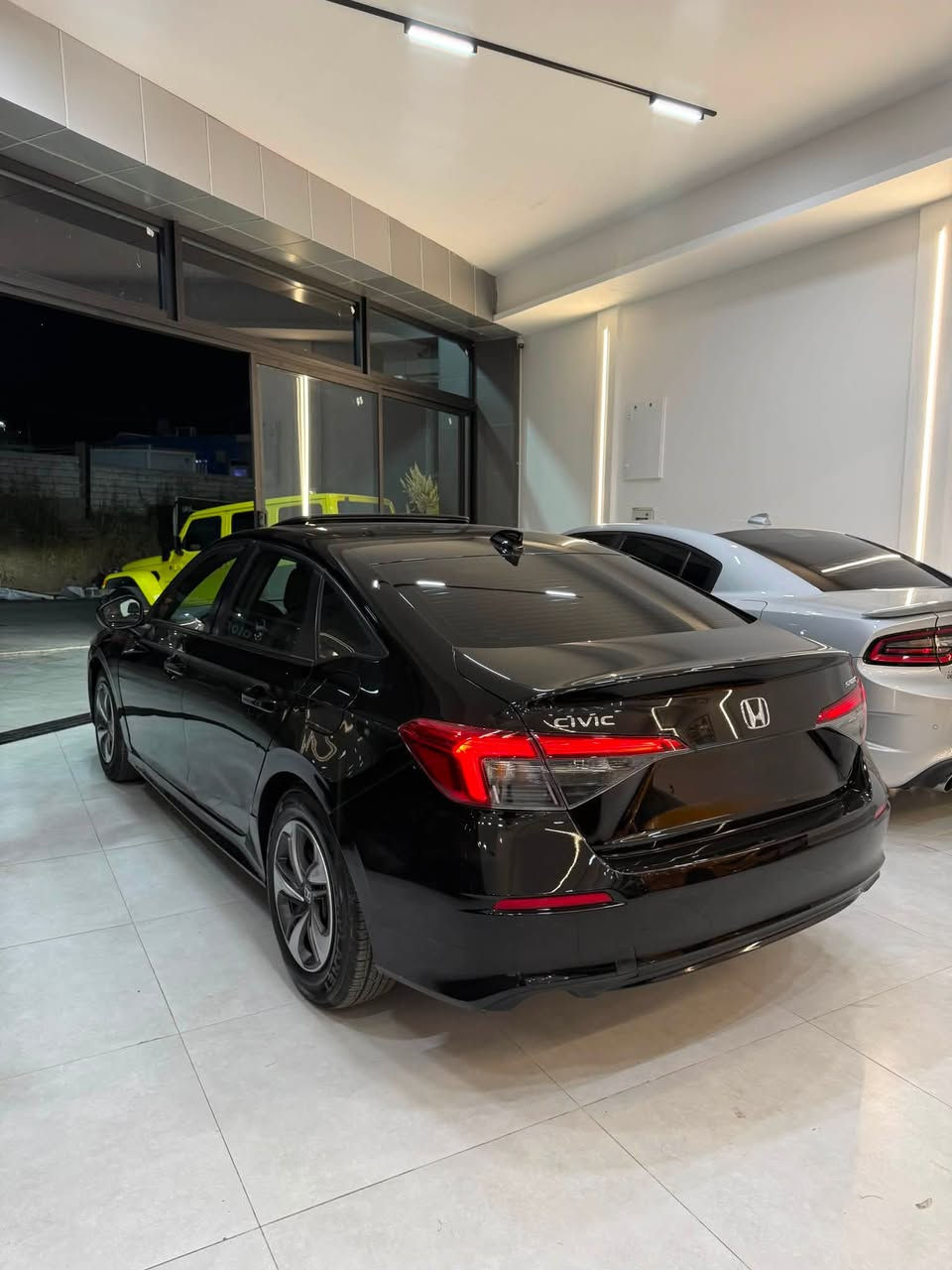 سيفيك 2024 SPORT
2HGFE2F5XRH110266

مكينه 2.0
ماشيه 33 الف ميل 
سلايت 
كشنات تدفئه ستيرن تدفئه
رادار اماميه وتحديد مسار ونقط عمياء 

وضعيات قياده ايكو ونورمال وسبورت 
اوتو هولد وهاندبريك بصمه 

السياره بدون مصرف وبدون شواصي  

ارباك ستيرن وبرده 

رقم الشاصي مرفق 
بيها 3 قطع صبغ وكارت بالبنيد

السعر 130 ومجالها بسيط 

مكانها دهوك 
***********
