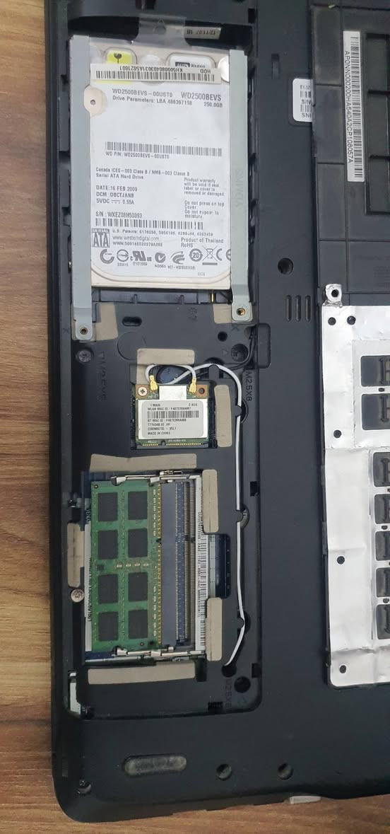 كور i5 كرت شاشه خارجي رام 4  هارد ٢٥٦ hdd   سعرها  ١٧٥


**إذا كنت صاحب هذا الإعلان وتريد حذفه لأي سبب، رجاءا أرسل رسالة إلى الدعم الفني**