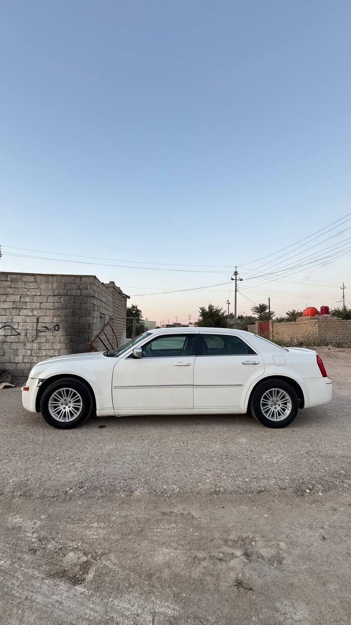 #اعلان
السلام عليكم اوباما للبيع 

الموديل 2008اصل رقم بصرة مشروع وطني شرط التحويل 

مكينه وكير وضربه مكفولات 

حداده أمامي خلفي كله جديد

تدفئة تبريد شرط الشغل 

مكان السياره البصره القرنه

السعر 115وبيه مجال للشراي 

 باقي التفاصيل الاتصال على 

رقم الهاتف ***********
