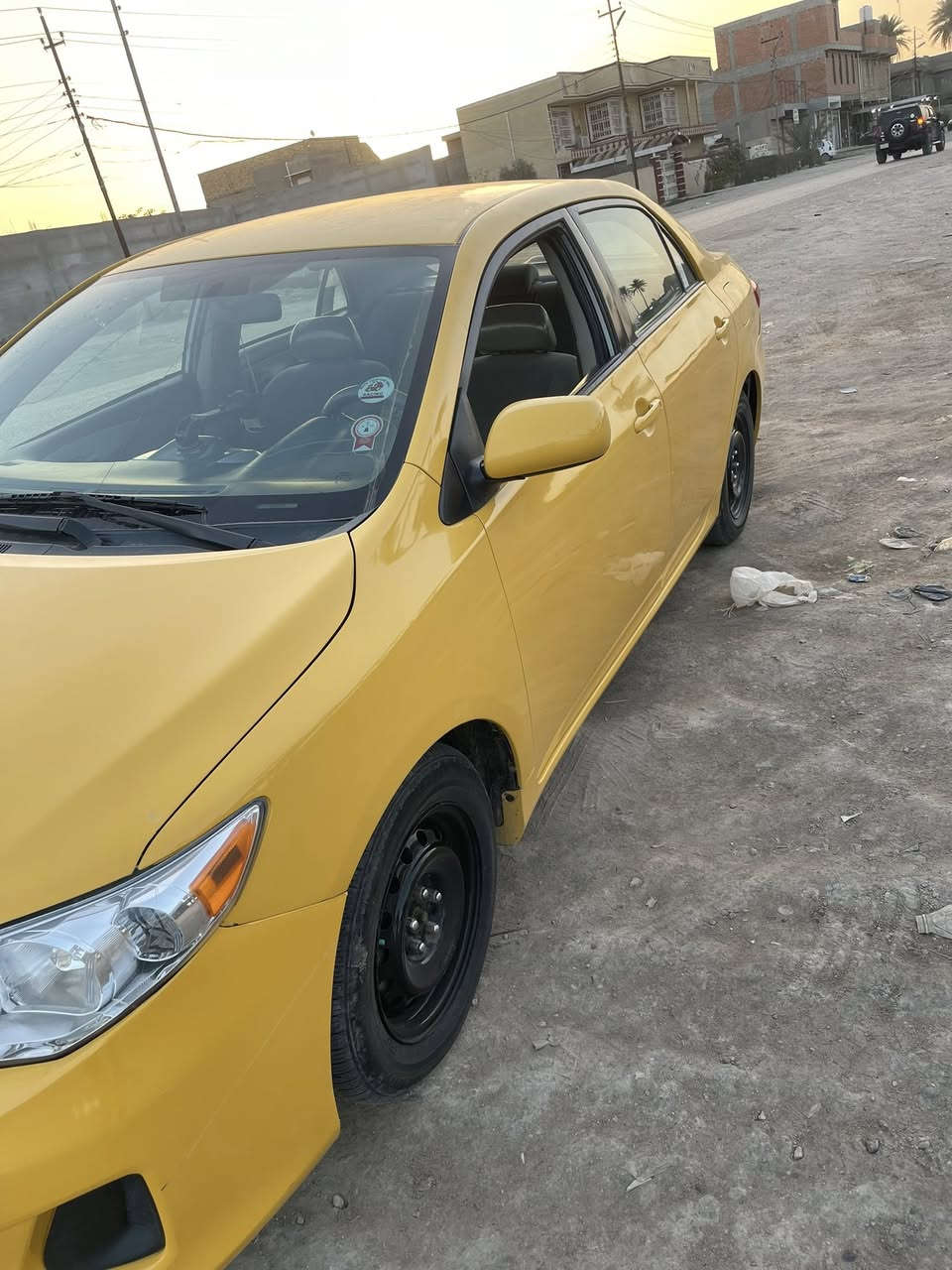 السلام عليكم 
كورلا موديل 2012 للبيع 
وارد امريكي محرك ١٨٠٠ حادثه قطعتين 
السياره محركه بيه تبخير حداديه نص عمر 
السياره معروضه اب ١١٥ او بيه مجال بسيط 
مكاني بالحله للتواصل *********** يوجد واتساب او اتصال
