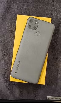 ريلمي C25Y • ١٢٨ • دكمه القفل مكسورة