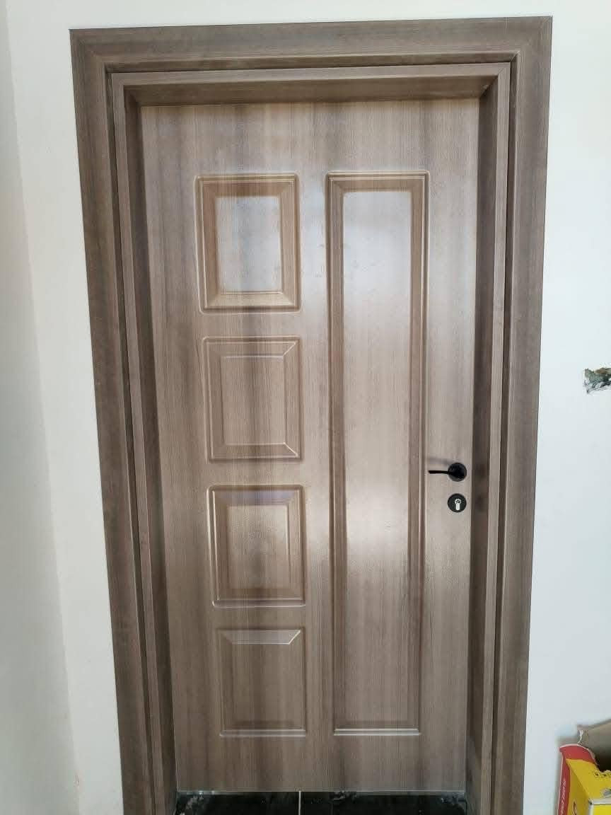 سلام عليكم عيني شرط فوم السعرملحق 150 / ستندر 130 /   معئ الشد         توصيل مجاني ***********
