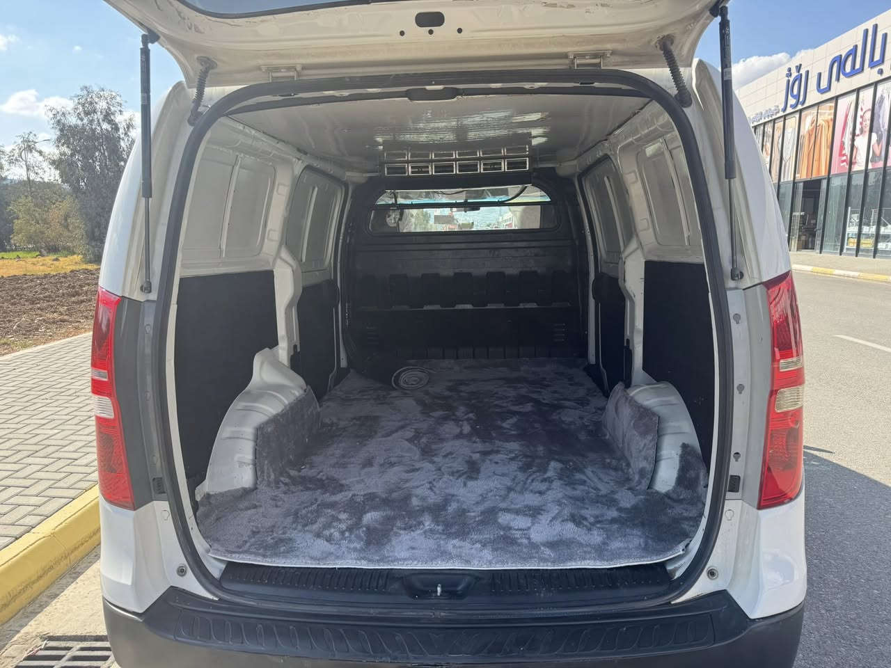 للبیع
مودیل ٢٠١٧
سعر ١٦٥
مکان سلیمانیە
***********
