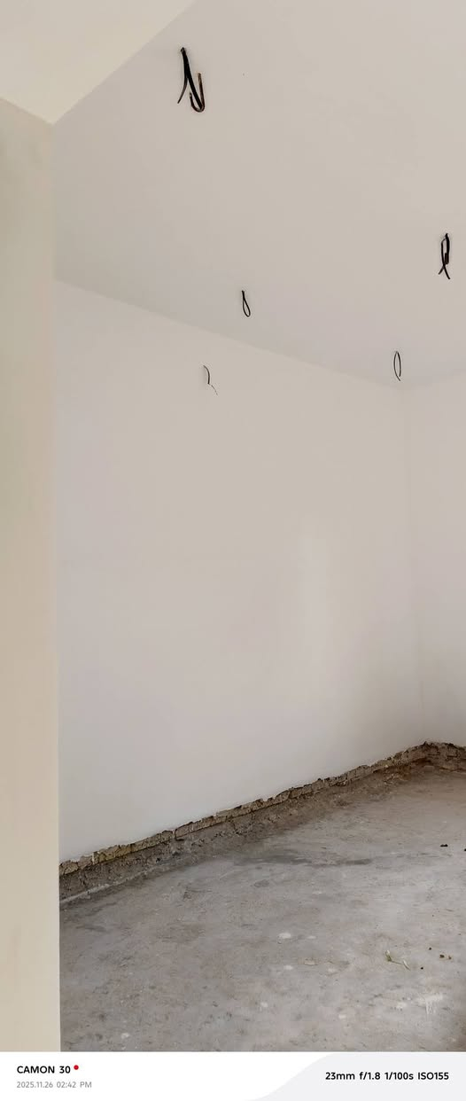 السلام عليكم
شغل درجه اولى والتزام بلعمل
 جص . بياض. لط داخل وخارج . لبخ واجهات 
 سمنت. لبخ ونثر. طلس وفوم 
الي يريد يشوف الشغل كل الهلا بي
***********
***********
