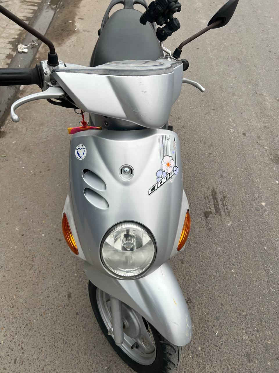 سلام عليكم 

فله 120 كفاله كفر ومكينه وداخل ختم واحد كهربائيات كيجات كله شغاله دراجه برغي ما مفتوح بيه شلعه ومعدل فول سلف بلادي ربع نكره مال جناي عارضه 950 مكاني مدينه الصدر قطاع 41 
***********
