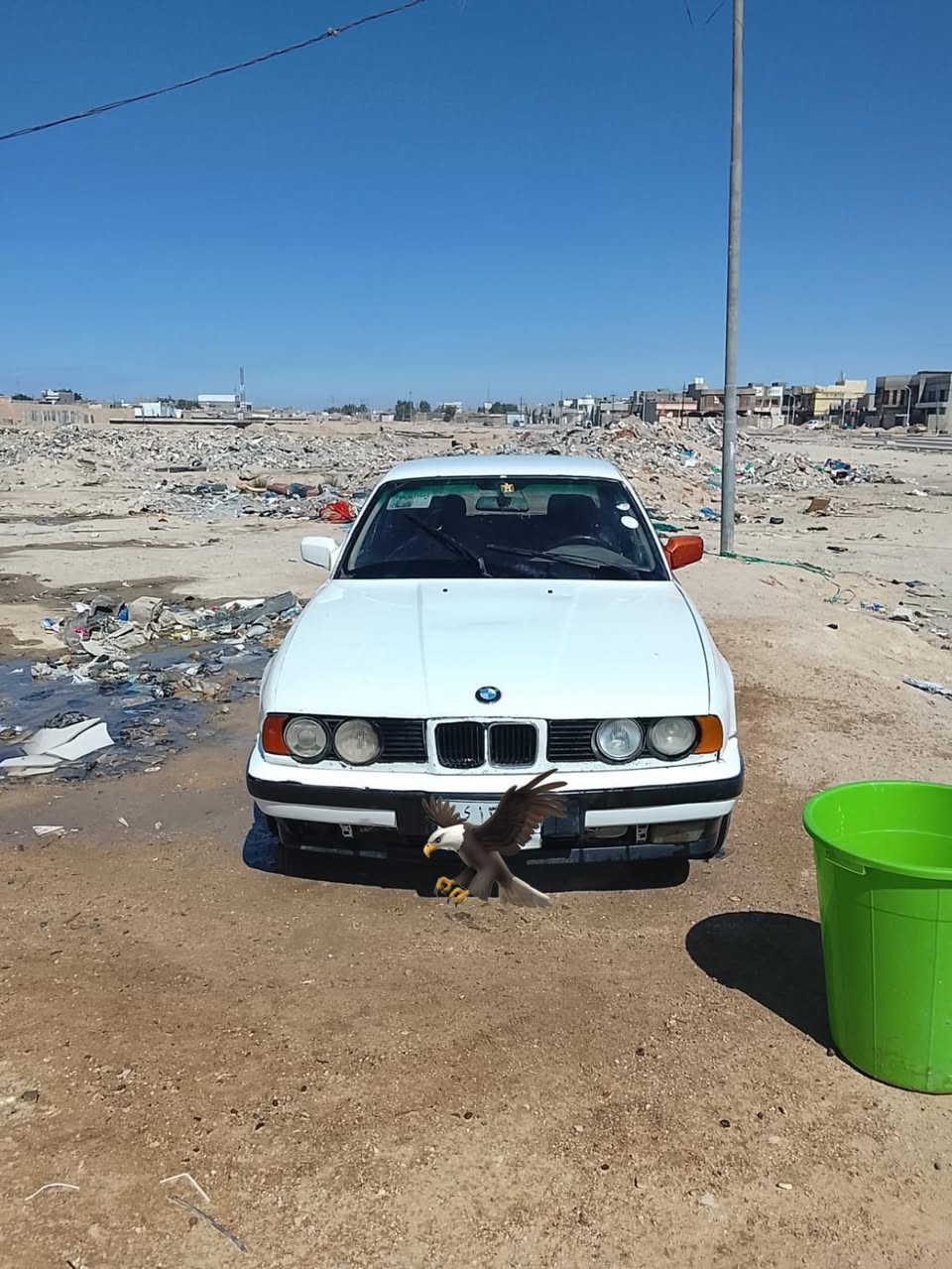 سلام عليكم بيم للبيع محرك 6 جديد كير عادي رقم بغداد سياره جاهزه صبغها بلاد السعر 25العنوان الزبير رقم الهاتف ***********(ملاحظه مكلف بل نشر )
