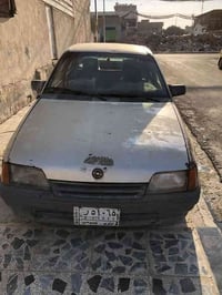 كاديت صالون السعر 15 بي مجال رقم نينوى محرك وكير شرط كربون بيه الرقم 0...