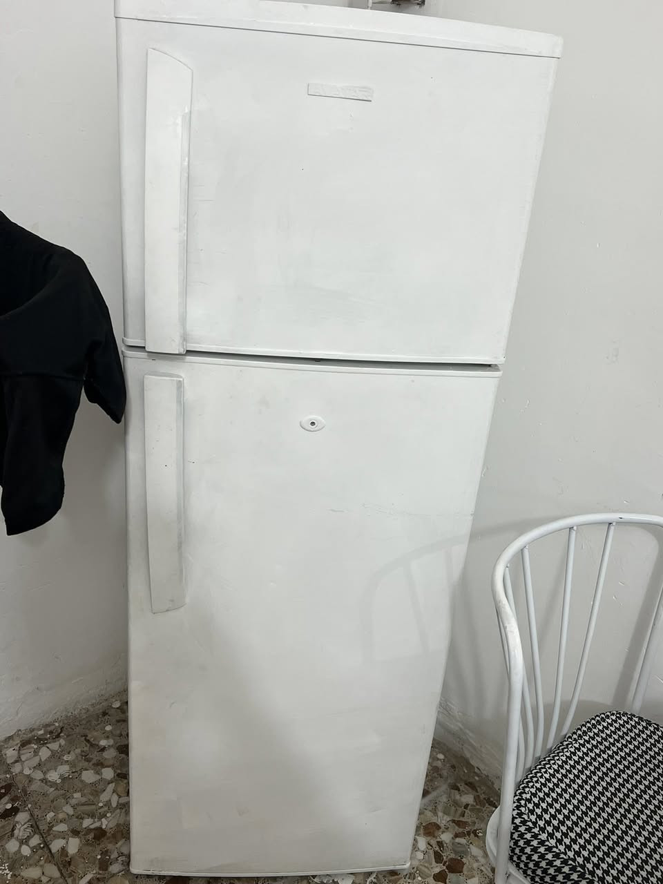 ثلاجه شغاله تجميد وتبريد 100‎%‎فقط مصبوغه


**إذا كنت صاحب هذا الإعلان وتريد حذفه لأي سبب، رجاءا أرسل رسالة إلى الدعم الفني**