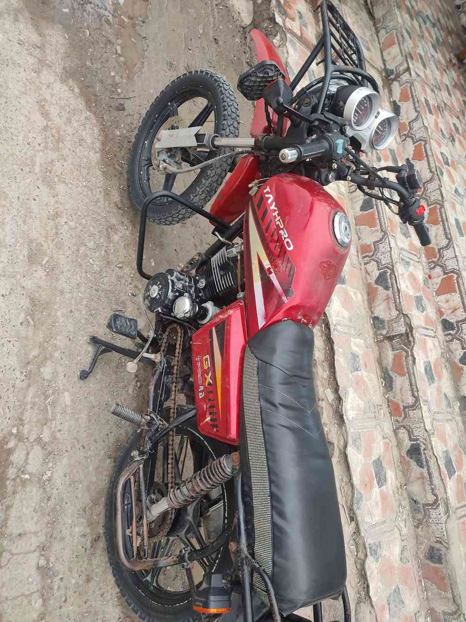 السلام عليكم دراجه للبيع ***********
