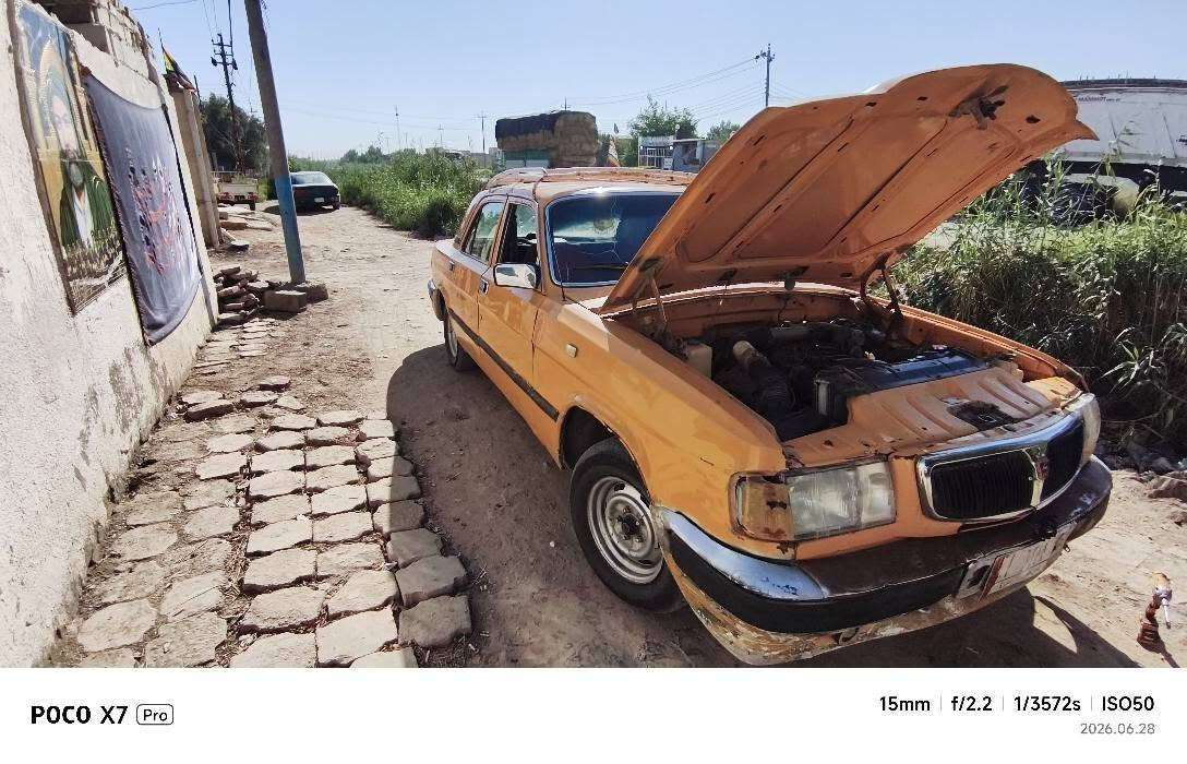 فولكه البيع موديل 2003سياره حديده نص عمر  زوج تاير امامي  داينمو باتري سلف جديد بدون راعي  لا  خياس ماكو دواخل نضيفه مكينه ونجي المكينه بيه دخان قليل اول ما شغل يعني هيه بارده  سعر 14 وبيه مجال او مراوس بارص محور لو روى محور فقط العنوان شطره ***********رقمي بيه وتساب هم الشطره, ذي قار
