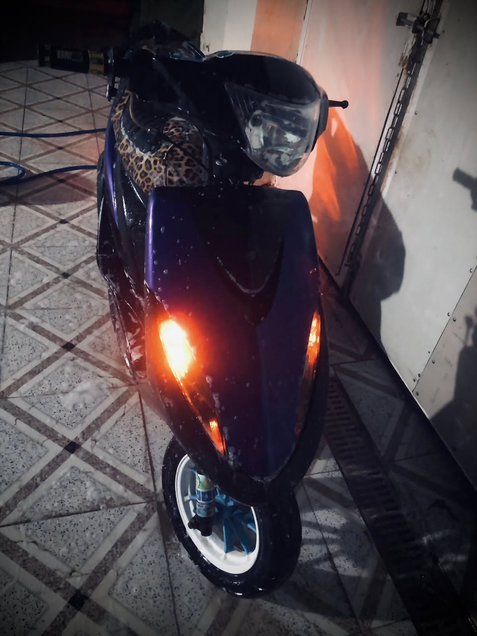 سلام عليكم دراجه البيع فول كلجات رياضيه بوشه55فول دراجه شلعه معدل خير من الله وياه كابريتر قفاز مال55كامله رقم ***********
