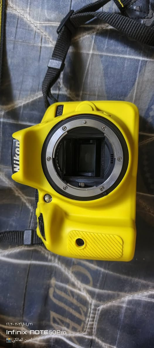 نيكون D5300
زوم 70/300اوتو غير شغال فقط منول
درع جيلاتين اصفر
حزام كتف اصلي
حقيبه كبيره كامله
كيبل نقل الملفات
شاحنه اصليه 
بطاريات 🔋2اصليات 
شاشه قلابه مواصفاتهه راقيه
مكان نجف  الكوفه سعر 300وبيهه مجال
نظافه ٩٠/١٠٠


**إذا كنت صاحب هذا الإعلان وتريد حذفه لأي سبب، رجاءا أرسل رسالة إلى الدعم الفني**