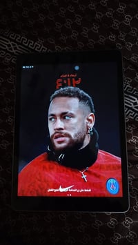 آيباد ٩ • ٦٤ • شاشة اصلية