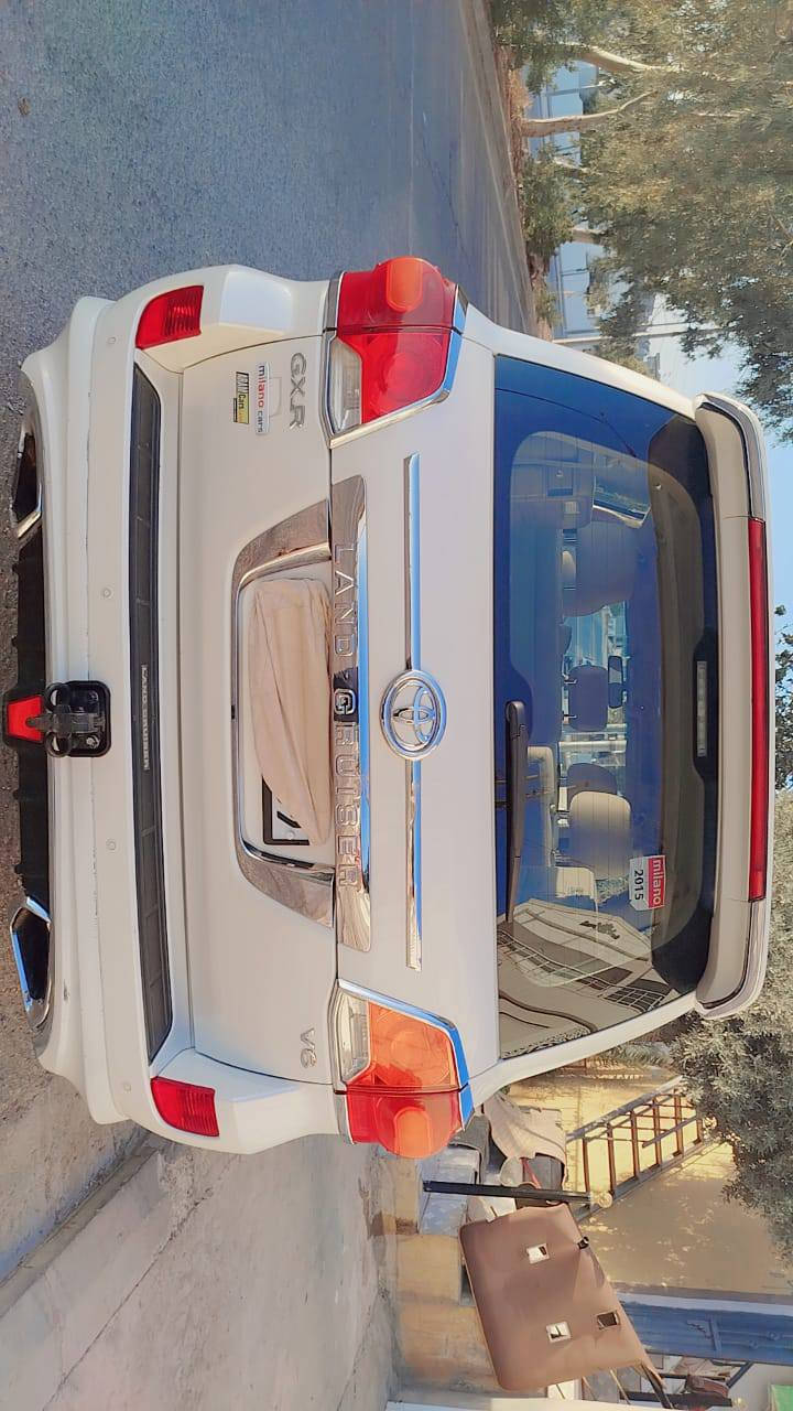 السلام عليكم
لاندكروز 2011 فطيم فوول مكفولة
محدث بس لايتات ودعامية بدون صبغ
ماشية 120
سياره جديدة كلش 
مكانهة دربندخان 
الشراي يتصل مكلف بالنشر
***********
