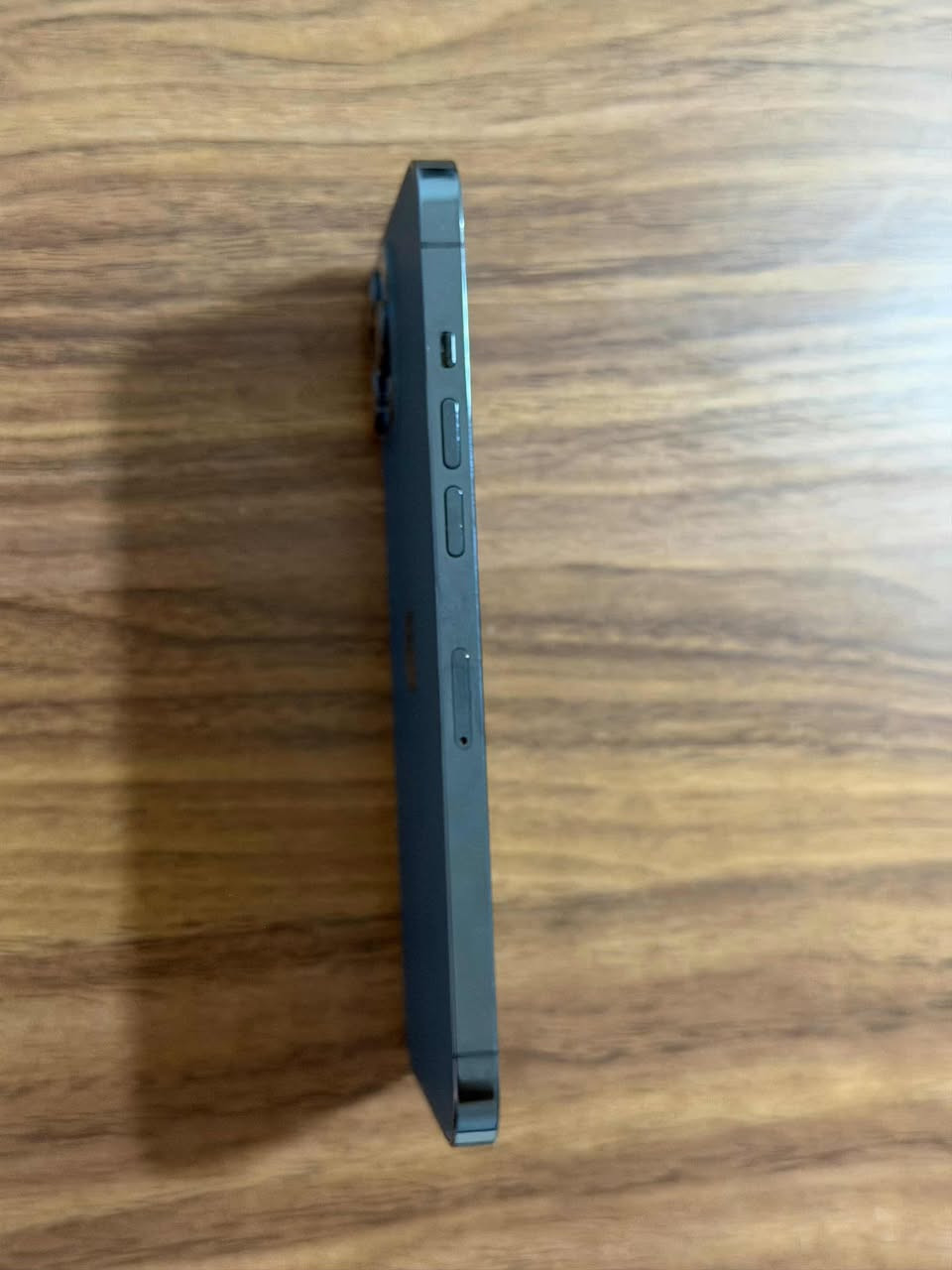 للبيع فقط
ايفون 12 Pro Max 
الحهاز كلش نظيف مثل متشوفو 
ذاكرة 256GB
بطارية 77%
الجهاز نظيف كلش
نظامه IOS18
السعر 475 الف مستعجل ع بيع
العنوان : بغداد - الدورة
للاستفسار ***********
