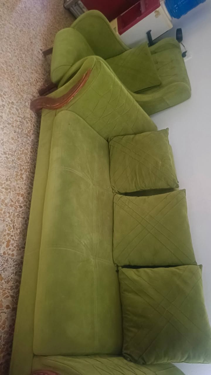 تخم للبيع 3قنفات  سكمليات 2  بس سعره 300الف حلو نظافته وبيه مجال  العنوان بغداد صليخ


**إذا كنت صاحب هذا الإعلان وتريد حذفه لأي سبب، رجاءا أرسل رسالة إلى الدعم الفني**