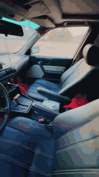 السلام عليكم 
للبيع  
‏540i. V8 اصل ٣٥ 
مكينه وكير حاويه مكفوله 
السياره قبل شهر كمل تعميرهه مكفوله من ضربه 
رقم بغداد تحويل ثاني يوم 
 السعر ٧٥ مستعجل ع البيع 
مكاني طريق كربلاء نجف خان النص عمود ٦٠٠ ع الشارع العام 
***********
