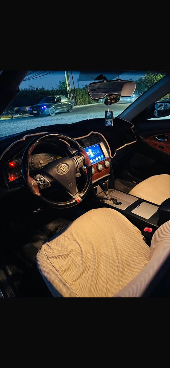 كامري 2008 محرك 2400 مصبوغه حزام السونار وياها سعرها 79 وبيها مجال ارجوكم شوفو السونار زين يله تخابر تاكد من سونار جيد  العنوان الانبار عامريه الفلوجه ***********
