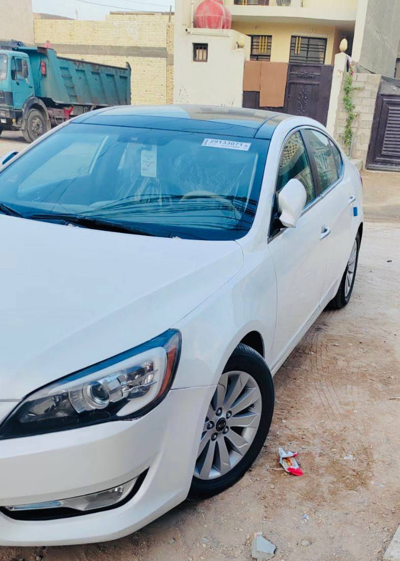 السلام عليكم كيه كادينزا موديل 2011 وارد خليجي السياره بيها رشات صبغ للجماليه فقط المكينه سته سلندر السياره فول مواصفات واحد على واحد السياره جاهزه من كلشي تخم تاير من حداده امامي خلفي مكينه وكير مكفولات تبريد تدفئه ماناقصها اي شي رقمها بغداد التحويل مباشر مكان السياره ب النجف
السعر118رقم التليفون ***********
