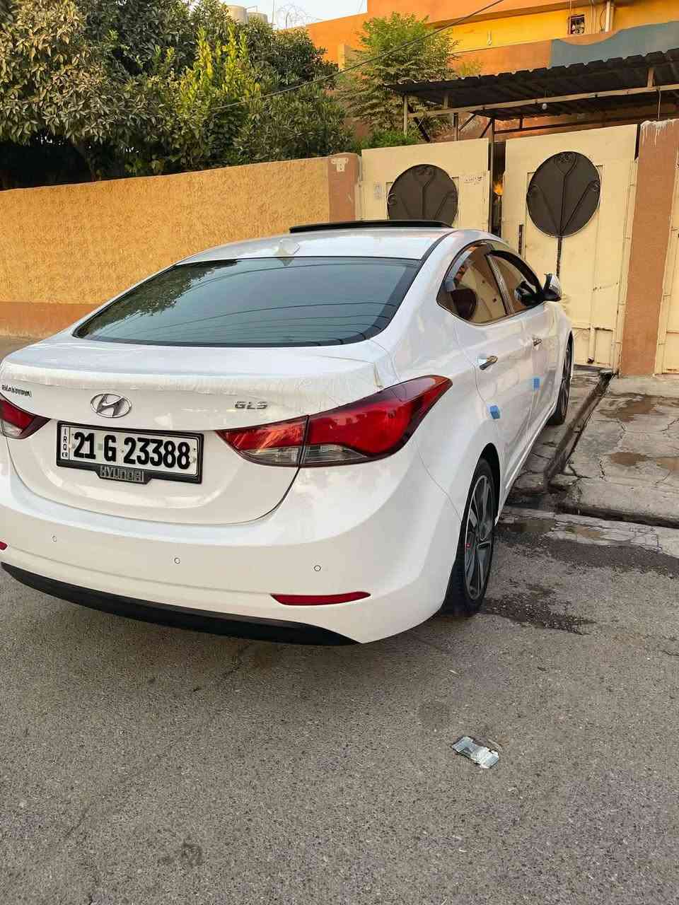 سلام عليكم
 للبيع
 هونداي النترا 2015 GLS
 فول مواصفات بصمة فتحة كشنات جلد هيتر وكهرباء ثلاجة قطعتين تبريد هيتر بلستيرن داخل لد كامل مشتغلة شغل خاص ABS
 داخل لد درجة اولى سيارة كلش نضيفة رقم سليمانية بأسمي تبريد مناخي لمس شاشة تيسلا
 بدون ضرر بدون صبخ بيهة مكانين كارت وتعديل بارد كد شبر سيارة كلش نضيفة الشراي ايخابر
 مكان كركوك
 *********** كركوك, العراق
