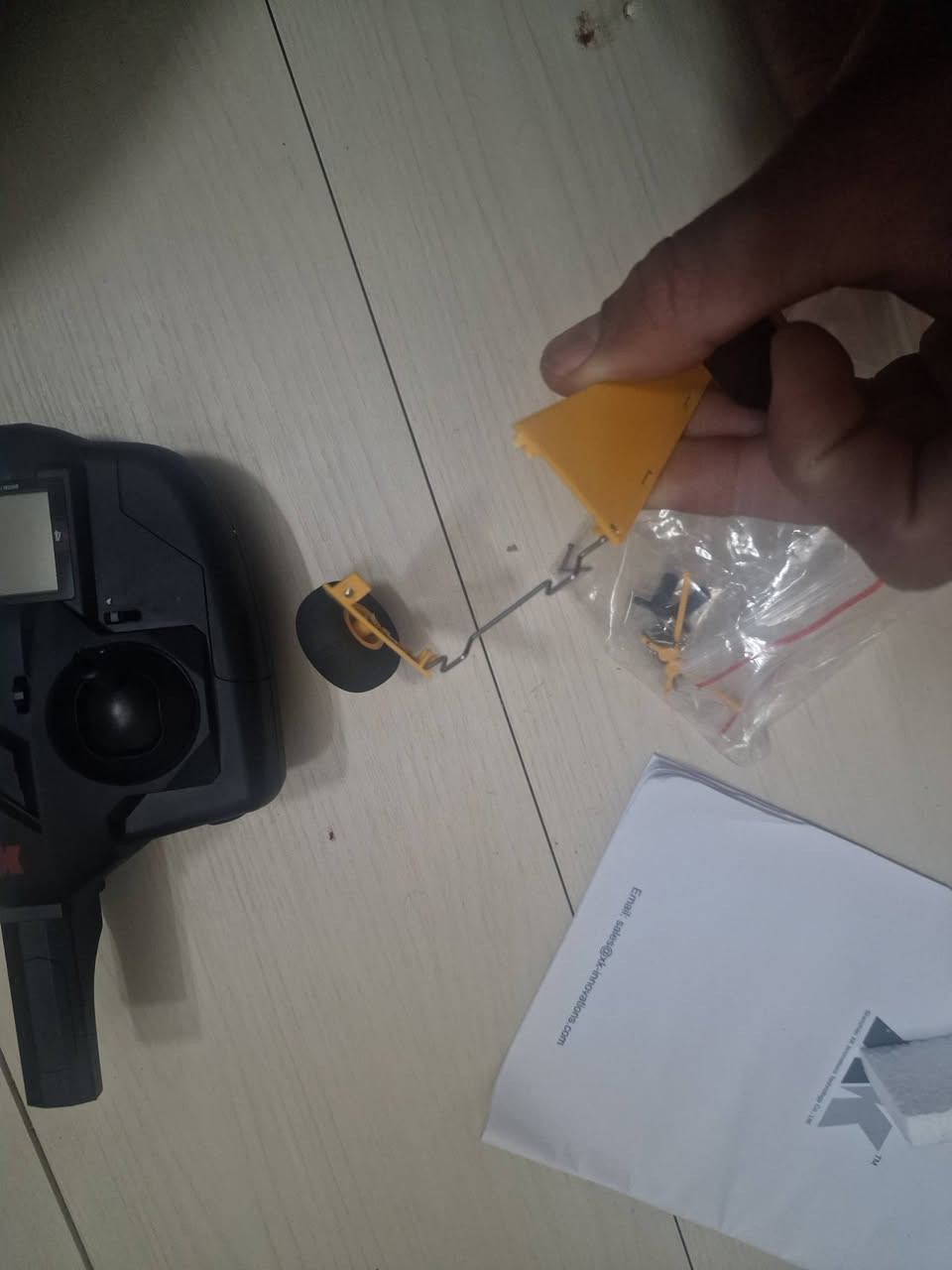 سلام علیکم
للبیع مستعمل نضافە ٪٩٠ 
قاعدە تایر مکسور


**إذا كنت صاحب هذا الإعلان وتريد حذفه لأي سبب، رجاءا أرسل رسالة إلى الدعم الفني**