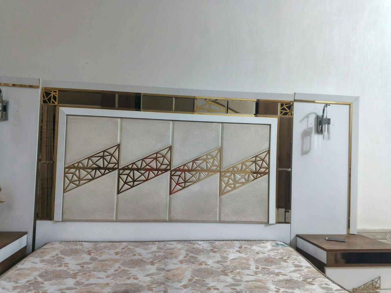 غرفة تركي للبيع درجة اولى 8 قطع السعر مليون وربع مكان بابل الكفل


**إذا كنت صاحب هذا الإعلان وتريد حذفه لأي سبب، رجاءا أرسل رسالة إلى الدعم الفني**