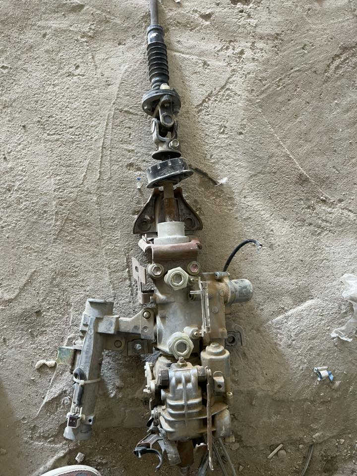 سلام عليكم غراض راس ثور فلات
مازدات وسكنات وبلاجكتورات كرستال وسكنات عادي ومجمع ستيرن كهرباء كامل
***********
