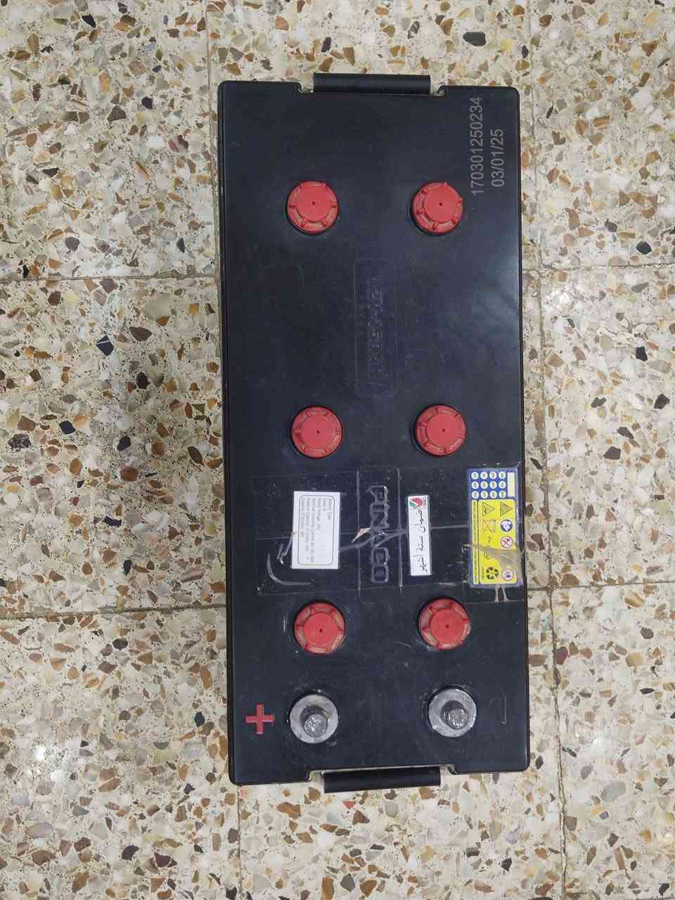عاكسه + باتري للبيع استخدام قليل اخو الجديد ***********
