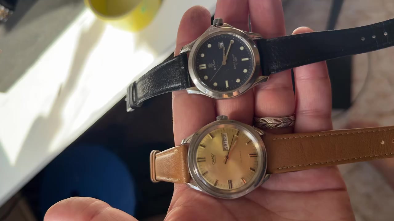 ساعتين سويسريات اصلي فنتج
سيما وكامي

اقطارهن 38

سيما كوارتز بطاريه

وكامي نصب

سير وبك مستبدل 

قطع تحف من سويسرا

سعرهن 160 الف


**إذا كنت صاحب هذا الإعلان وتريد حذفه لأي سبب، رجاءا أرسل رسالة إلى الدعم الفني**