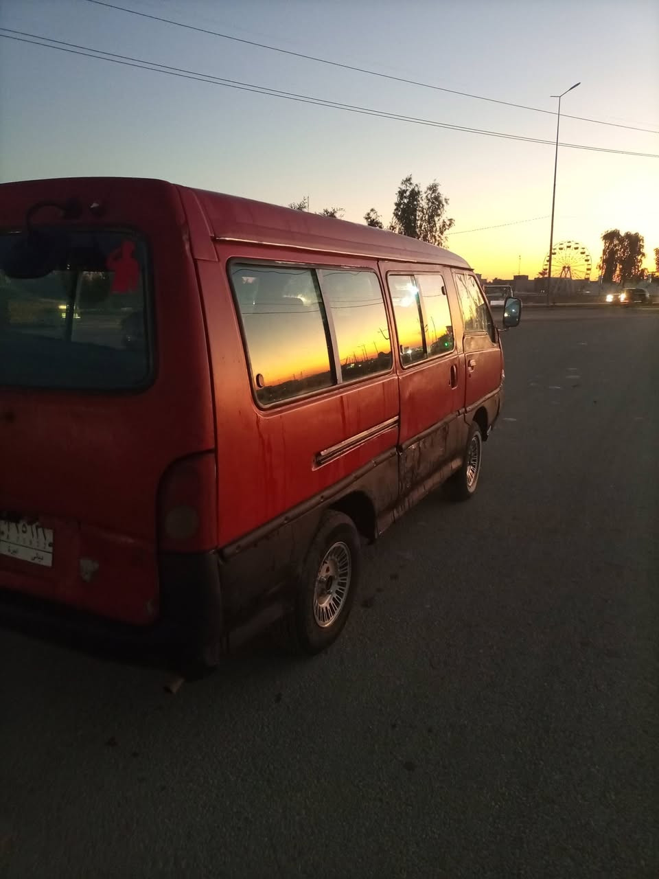 السلام عليكم هونداي 1993 مكينه كيه بسته بيه بخال قليل كير خير من الله اكسل زين رقم ديالى الماني ابيع من دون راعي المكان ديالى بلدروز السعر 17 وبيه مجال ***********
