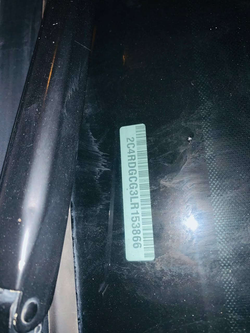 احسن عرض با فيس كله
السلام عليكم 
دوج كراند كرفان موديل 2020 مشروع وطني تحويل ثاني يوم سيارة ب اسمي ماشية83000 
السيارة فئة SXTفول مواصفات تحكم ستيرن 4 جهات 
مثبت سرعة 
مقياس الإطارات 
شاشة اعطال 
كشنات كهرباء +تدفئة 
مري كهرباء + تدفئة 
أسترين  تدفئة 
مكينة 3,600
بردات بلادية خلفية 
فرس سقف وأرضي 
كشنات جلد اسود سياحي 
بيبان كهرباء 
جنطة كهرباء + شفط 
كروز مثبت سرعة 
تشغيل عن بعد 
كامرة خلفية 
حساسات
تبريد 3 قطع شاشة 
جام 6 كهرباء 
اخوان وارد امريكي بيهه ضربه خفيفه بل باب الكهربائي يم تاير خلفي مامأثر شي عله سياره كير وايرباك سليمات رايدهه 197 اخوان والله مطلوب وله چان مابعتهه بهيج سعر تاخذهه مني تكدر تبيعها 230 تربح بيهه فوك 30 ورقه سياره حيل نضيفه استعمال بيت  
الرقم للتواصل :***********
الرقم الثاني :***********
