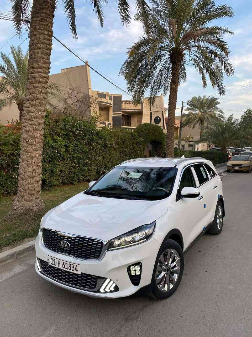 السلام عليكم
سورنتو 2020 

ويل كروم 

كشن كهرباء 

٣ قطع تبريد 

انارات سورنتو ترحيبية 

جنطه كهرباء 

٧ راكب 

مكينه ٦ سلندر 3600

كير مكينه كفاله 

بيها بارد قليل بالباب عكس السايق والباقي كفاله عامه 

رقم بغداد الجديد 

هزه جديده 

سنويه جديده 

247 وبيها مجال 

مكان السياره بابل 

للإستفسار اتصل 

***********
