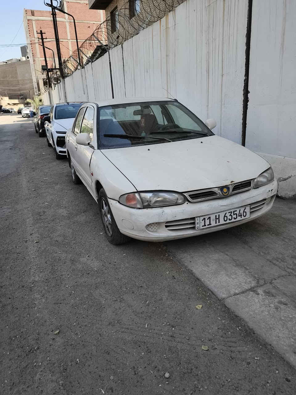 سلام عليكم براتون 2004 بلاديه بدون صبغ تبريد شغال مكينه كير خير من الله مكان كراده كهرمانه *********** السعر ٤٨ وبيها مجال السنويه باسمي تحويل ثاني يوم
