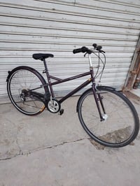 وبركاته بايك موديل سي ٧٠٠ ترحال حجم ٢٧ باله ياباني وضع حاويه فول   نضا...