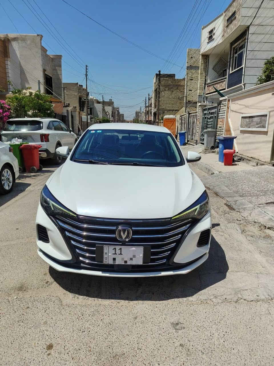 شانجان ايدو بلس 2024 للبيع 
السيارة كفالة عامة من الصبغ والبارد كير مكينة تبريد كلة على وضع الشركة مكينة 1600 تنفس طبيعي موصفاتها معروفة 
بصمة هاندبريك بصمة كشنات جلد تبريد قطعتين شاشة تشغيل عن بعد
السيارة ماشية 30 الف والسيارة جديدة كلش  وبعدها بضمان الشركة 
رقم بغداد حرة تحويل مباشر ومكاني بغداد 
عارضهة ب 18 مليون وبيها مجال 
*********** بغداد, العراق
