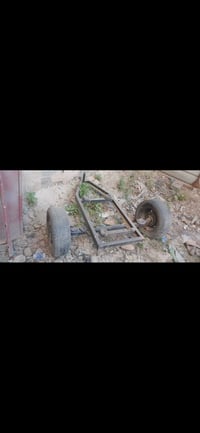 عربانة تنشد وره السيارة حديد ثقيل يعني تكمه السعر 150 للاتصال077198367...