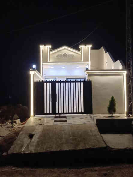 #دار_زراعي_للبيع 100 متر(حي العسكري خلف اسواق البركه)بلبدايه فول مواصفات صفر ما مسكون. مي كهرباء فول 
(واجهة فلين ملكي+ ديكورات+بوب وشبابيك المنيوم وpvc وخشب درجه اولى)
(غرفه نوم ومطبخ وصحيات داخليه وخارجيه مغاسل داخليه وخارجيه واستقبال وكراج)
السعر(43) مليون مع المجال.
للاستفسار ***********
