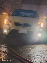 سياره ريو 2012 رقم بغداد غرامات و هيئه صفر سياره كلش نظيفه و جاهزه طخم...