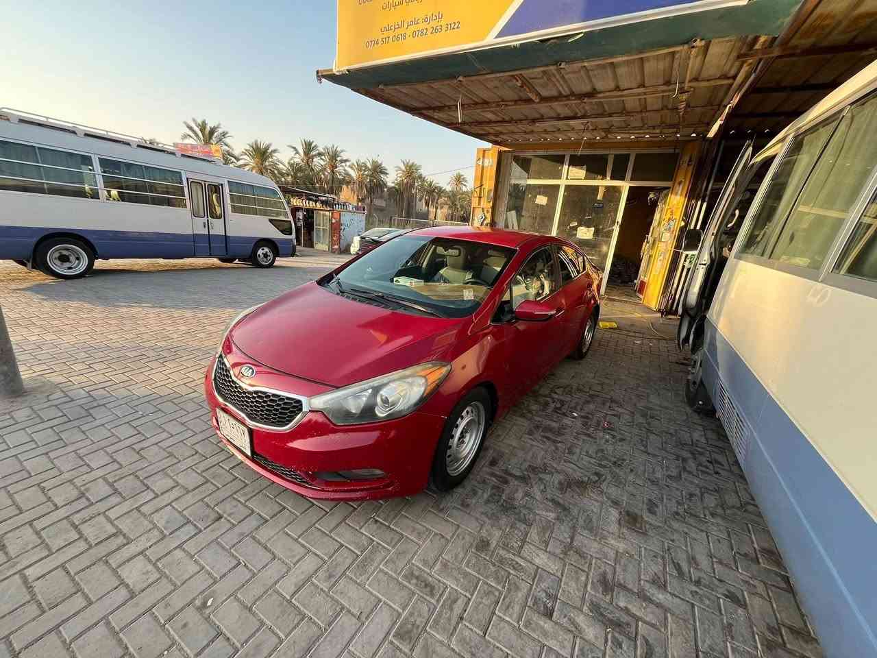 فورتي 16 رقم مثنى 
كير عادي السياره بلاد كير عادي كير عادي كير عادي
مكينة 2000GDI
حادث امريكا باب سايق مبديل وباب خلف سائق معجون  
ماشية 170 km
قطعتين تبريد تدفه كشنات 

شاشة كامرة بلاد 
رقم مثنى مداور ثاني يوم 
السماوة المركز 

السعر مناسب اتصل وبيك خير وادلل

***********
