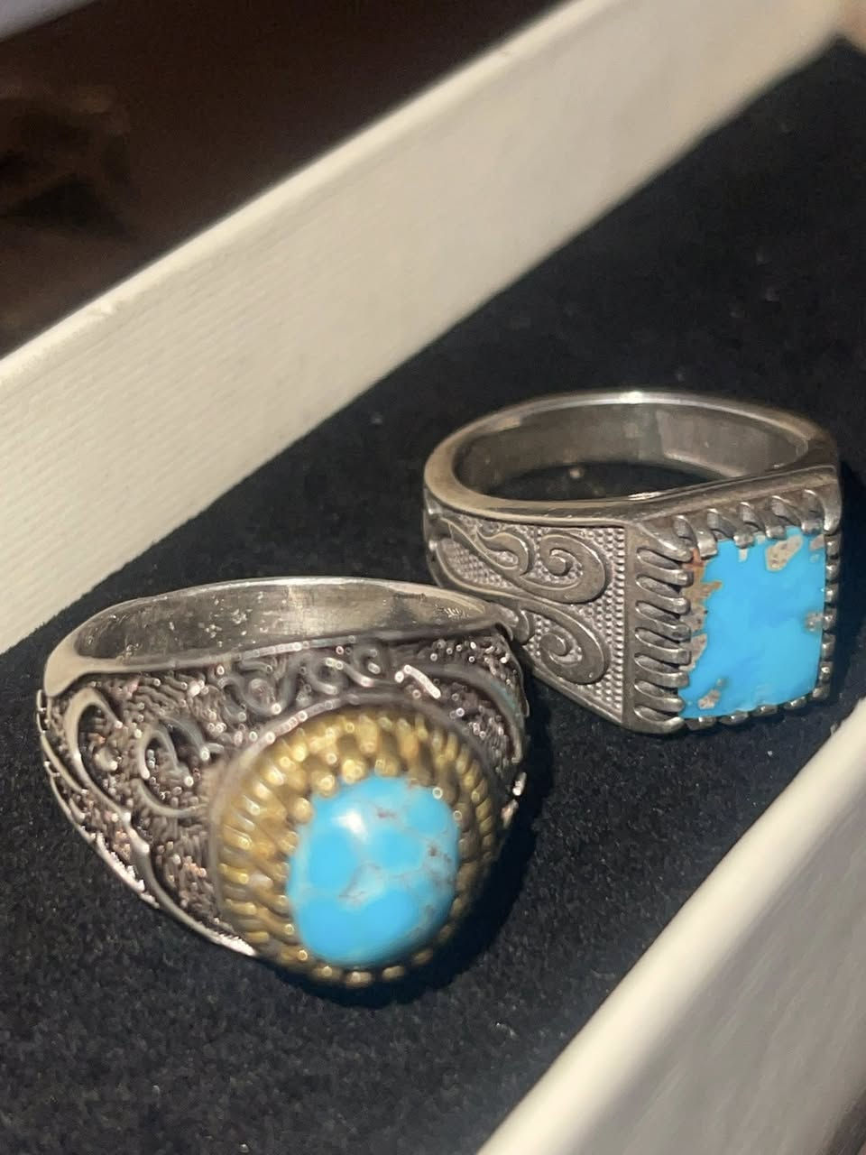 خواتم فضة نسائي ورجالي
مرصع بحجر الفيروزي الآصلي

كل خاتمين يصير عليهم خصم ٥٠٪؜ 💯👌

التغليف مميز ومناسب للهداية
راح يكون 🔥مجاني🔥 لمدة يومين

توصيل جميع محافظات العراق ٣ الاف فقط 

سارع بالحجز قبل نفاذ الكمية !!  🤯


**إذا كنت صاحب هذا الإعلان وتريد حذفه لأي سبب، رجاءا أرسل رسالة إلى الدعم الفني**