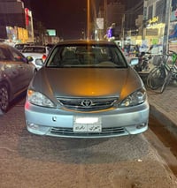 كامري 2005 بيه طخات ومصبوغه عام كير مكينه  تبريد صدر تاير جديد كله بشر...