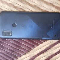 جهاز للبيع ZTA A51s  سعره 25 مكاني بغداد رئاسه العبيدي رقمي 0771581702...