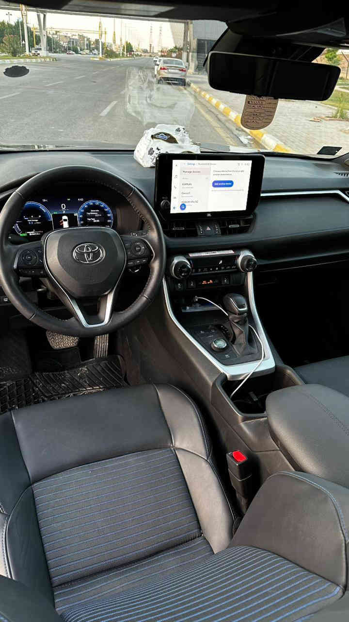 السلام عليكم ورحمة الله وبركاته
#للبيع تويوتا راف فور هايبرد 2024 وارد أمريكي  
رقم بغداد 
●المواصفات Xse
•فتحه سقف 
- رادار أمامي 
- ⁠رادار جانبي 
- بصمة تشغيل 
- ⁠جنطة كهرباء 
- ⁠مانع اسطدام 
- ⁠لايت LED
- ⁠كشنات كهرباء  
- ⁠كشنات تدفئة  
- ⁠4 انضمة قيادة 
- ⁠اوتو هولد 
- ⁠تبريد قطعتين 
- ⁠وبعد هواي مواصفات 
- ضررها جاملغ ايسر صبغ وتبديل باب سائق اصلي
- الاستفسار على الرقم/ العنوان بغداد 
***********
***********
