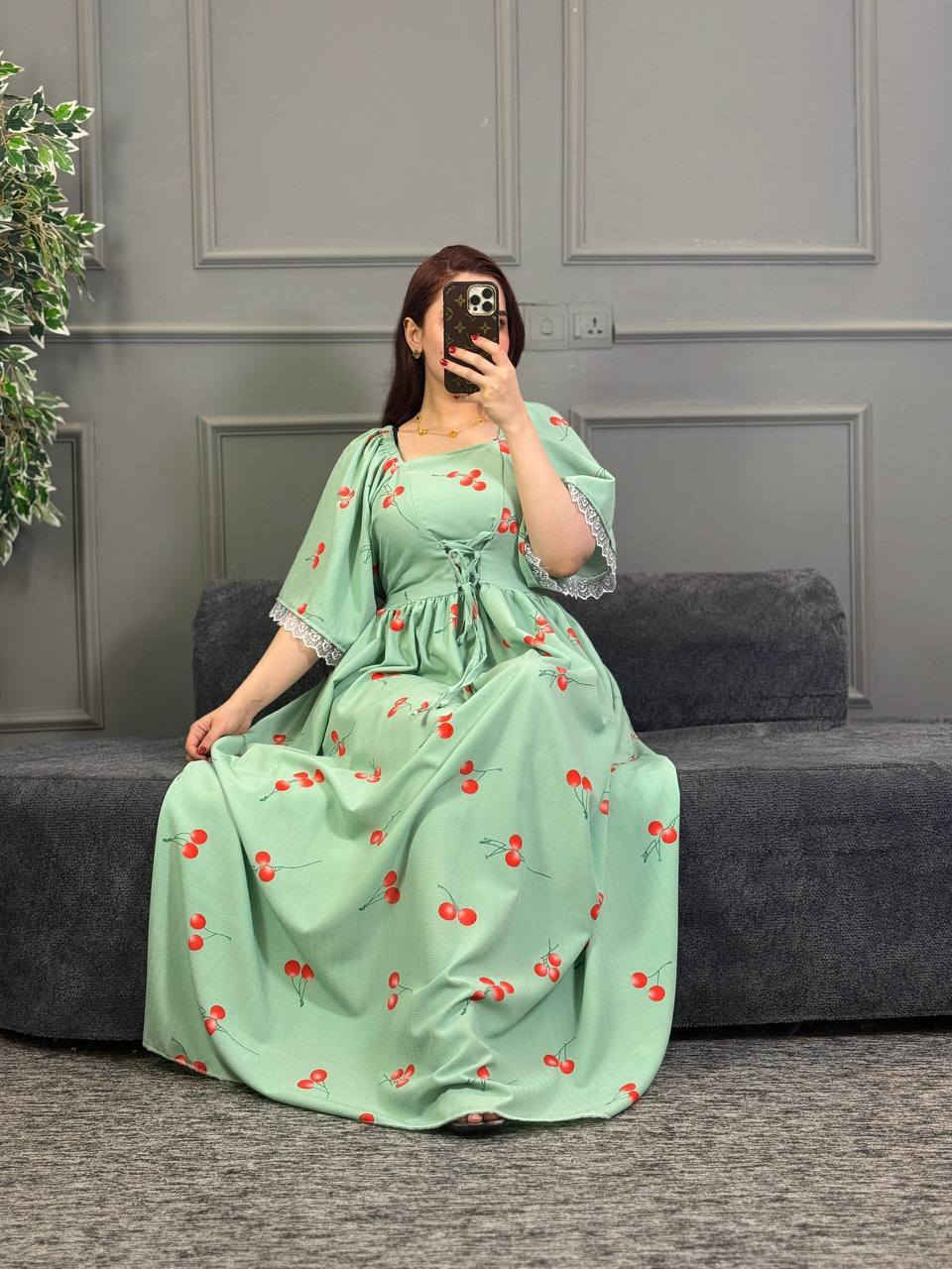 بسم الله الرحمن الرحيم 

اللهم صل وسلم على نبينا محمد وآل محمد 

فستان نسائي

خامة كريشة كلوش شرط الفحص

فري سايز  لحد ٩٥ كيلو

 متوفر الدرزن 

#اكسب #ملابس #رمضان


**إذا كنت صاحب هذا الإعلان وتريد حذفه لأي سبب، رجاءا أرسل رسالة إلى الدعم الفني**